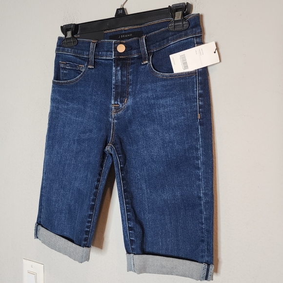 NWT J Brand 811 Stretch Denim Bermuda Shorts. Size 25. - Picture 16 of 16
